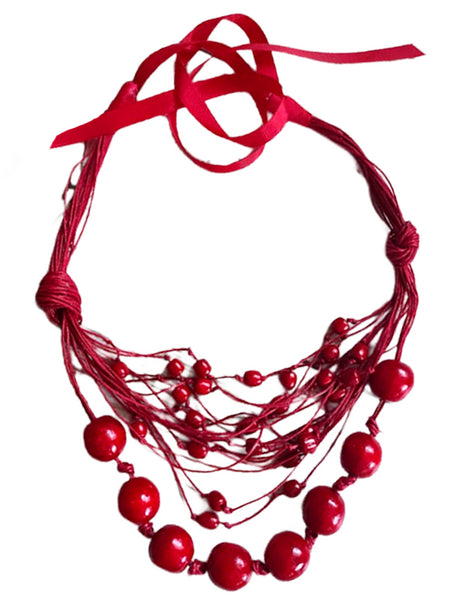 Red necklace "Glance of the Hutsulka"