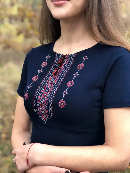 Ladies Ornament embroidered shirt – red on blue