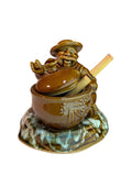 Kozak with cooking pot server