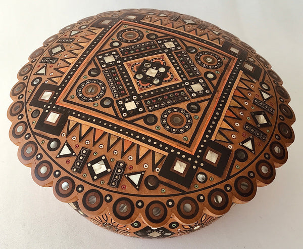 Medium Round Wooden Box with inlay