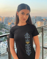 Women's t-shirt with emblem embroidery